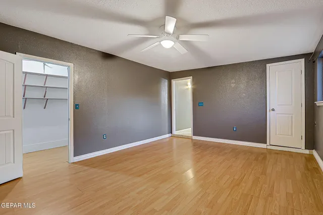 $419,900 | 1909 Crow Drive, El Paso, TX 79935