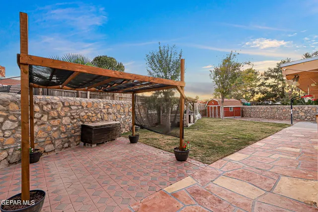 $419,900 | 1909 Crow Drive, El Paso, TX 79935