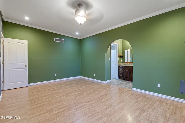 $419,900 | 1909 Crow Drive, El Paso, TX 79935