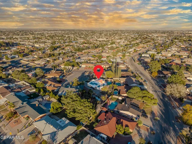 $419,900 | 1909 Crow Drive, El Paso, TX 79935