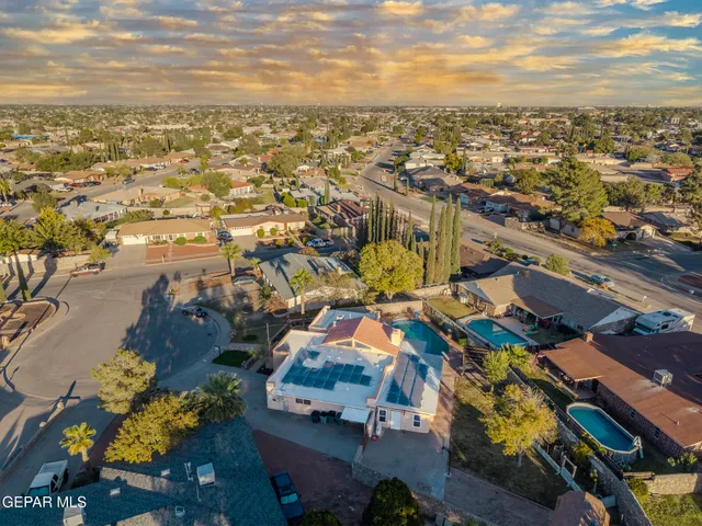 $419,900 | 1909 Crow Drive, El Paso, TX 79935