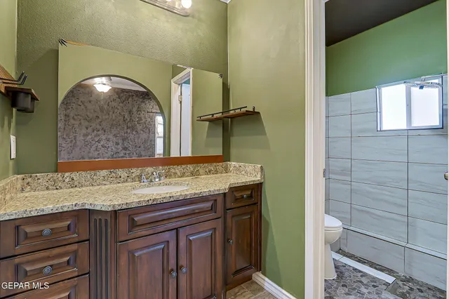 $419,900 | 1909 Crow Drive, El Paso, TX 79935