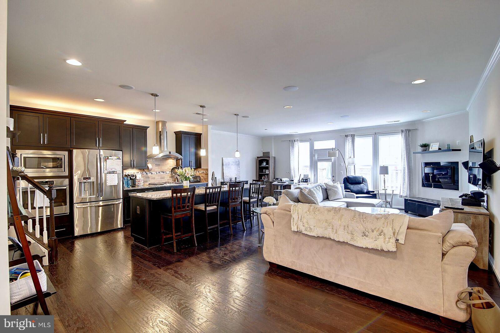 42318 Benfold Square Brambleton, VA 20148 - Photo 6 of 18 Open Concept - Great Room/Kitchen/Dining Combo