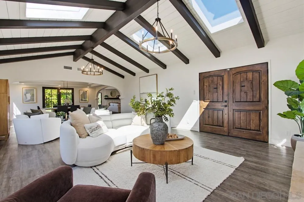 2024 Grandview Road Vista, CA 92084 - Photo 11 of 67