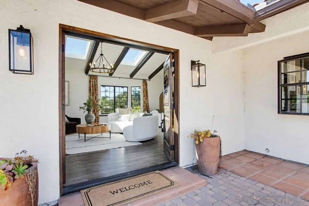 2024 Grandview Road Vista, CA 92084 - Photo 7 of 67