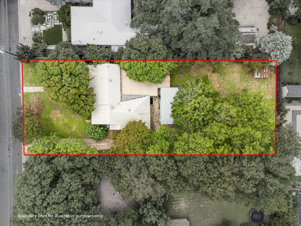 1206 Ruth Avenue Austin, TX 78757 - Photo 5 of 21