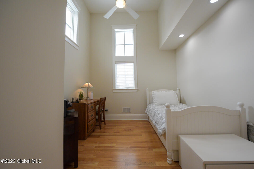 11 Abbey Road Bethlehem, NY 12054 - Photo 19 of 29 PFR_1141