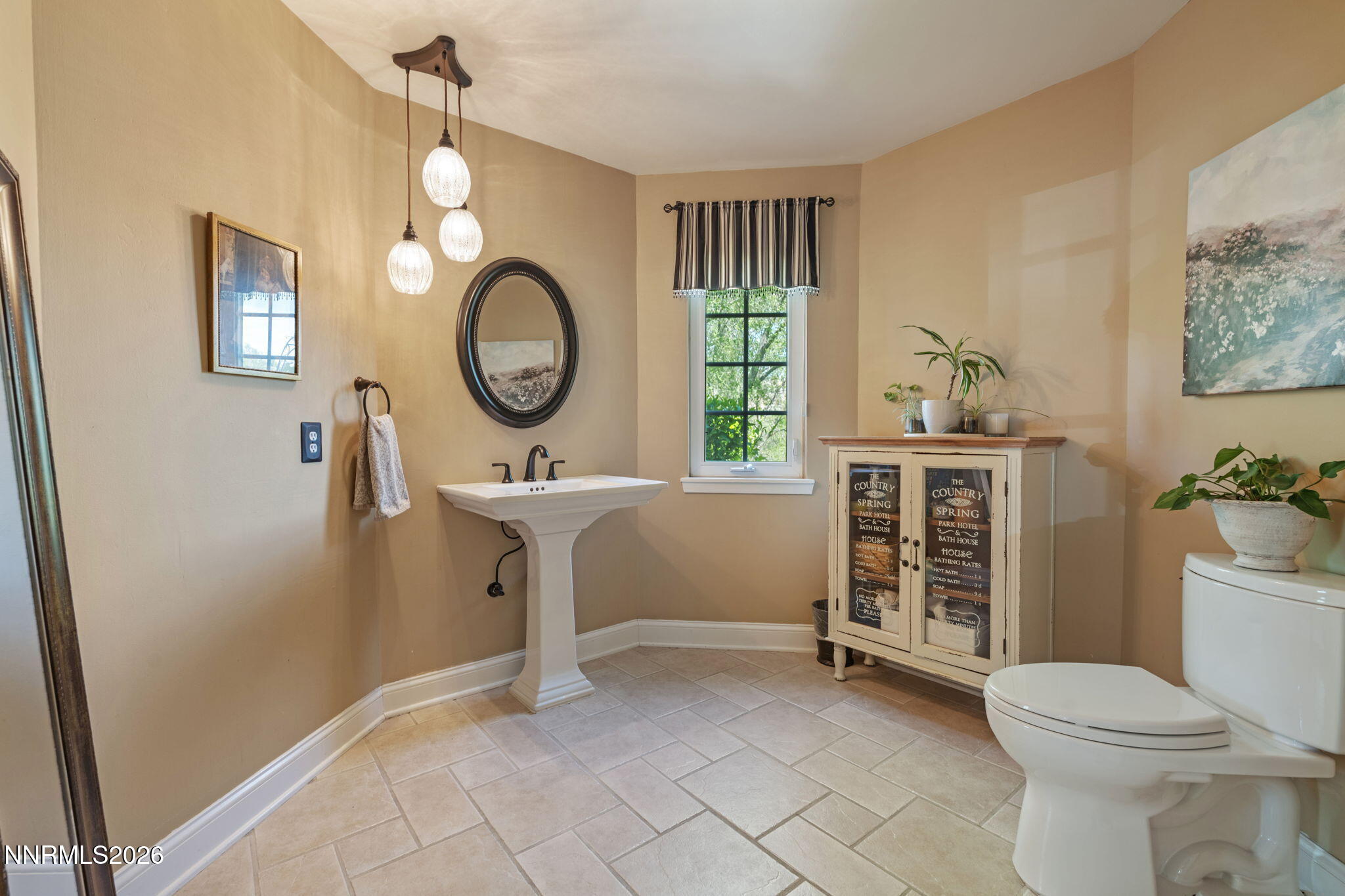 11010 Dryden Drive Reno, NV 89511 - Photo 17 of 61 21-web-or-mls-DSC04778