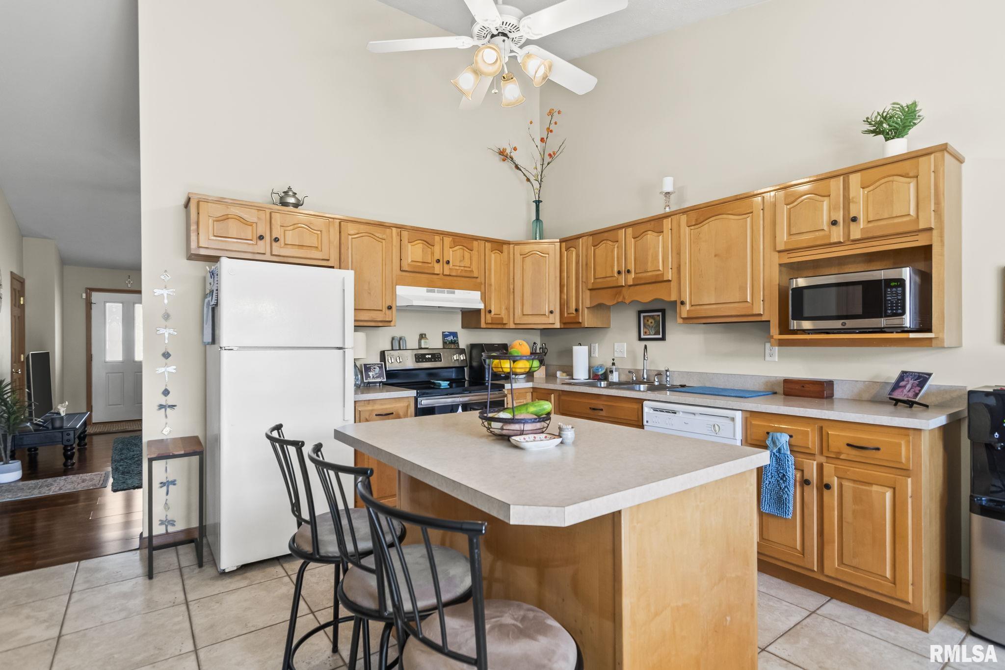 3906 Lear Drive Springfield, IL 62711 - Photo 9 of 27