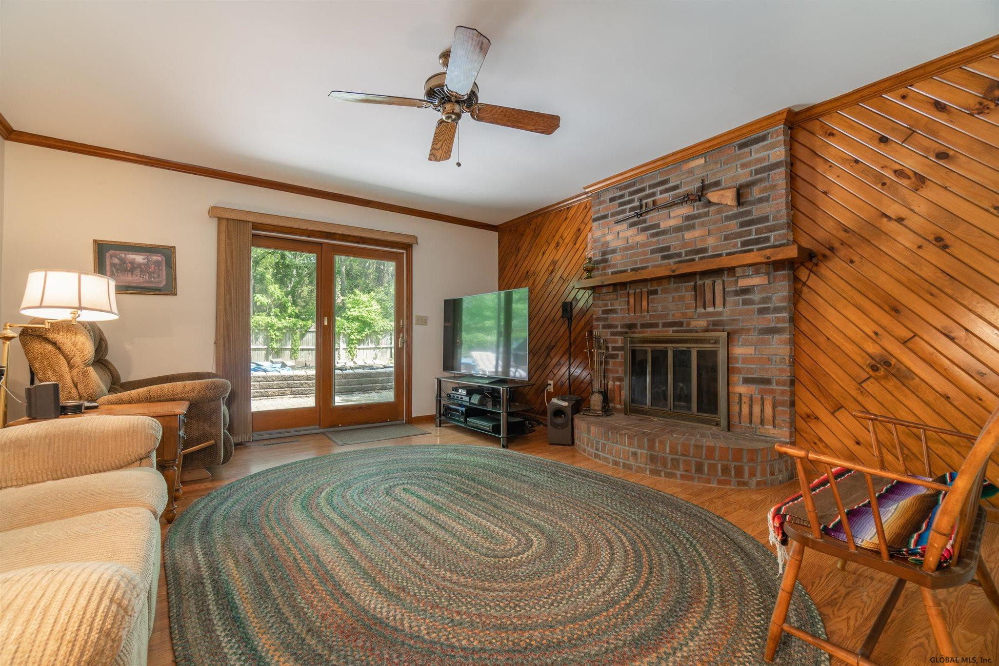 849 Warner Road Niskayuna, NY 12309 - Photo 16 of 33 Photo 16