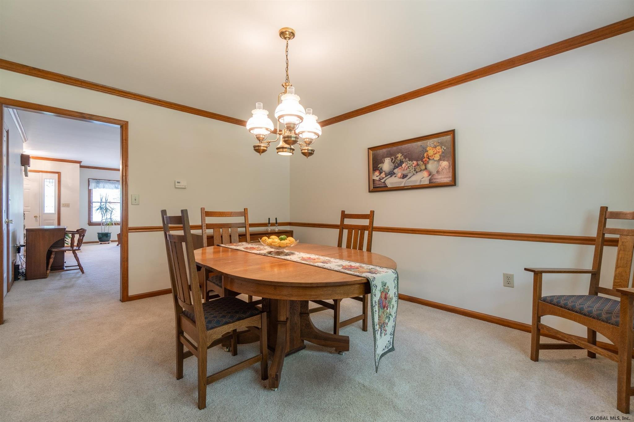 849 Warner Road Niskayuna, NY 12309 - Photo 9 of 33 Photo 9