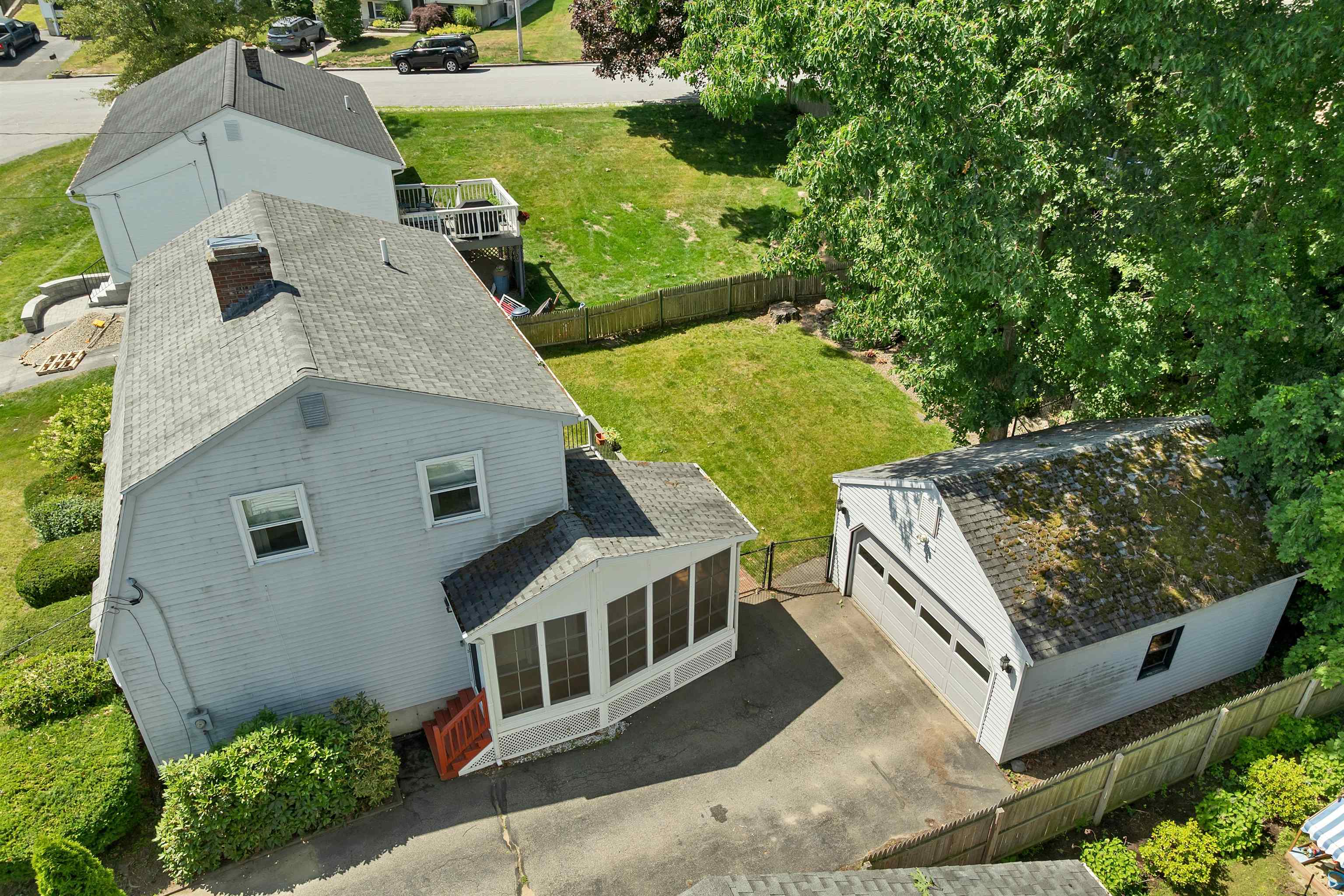 22 Jonathan Lane Manchester, NH 03104 - Photo 45 of 49