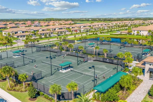 $3,000 | 18028 Gawthrop Drive, Unit 108, Bradenton, FL 34211