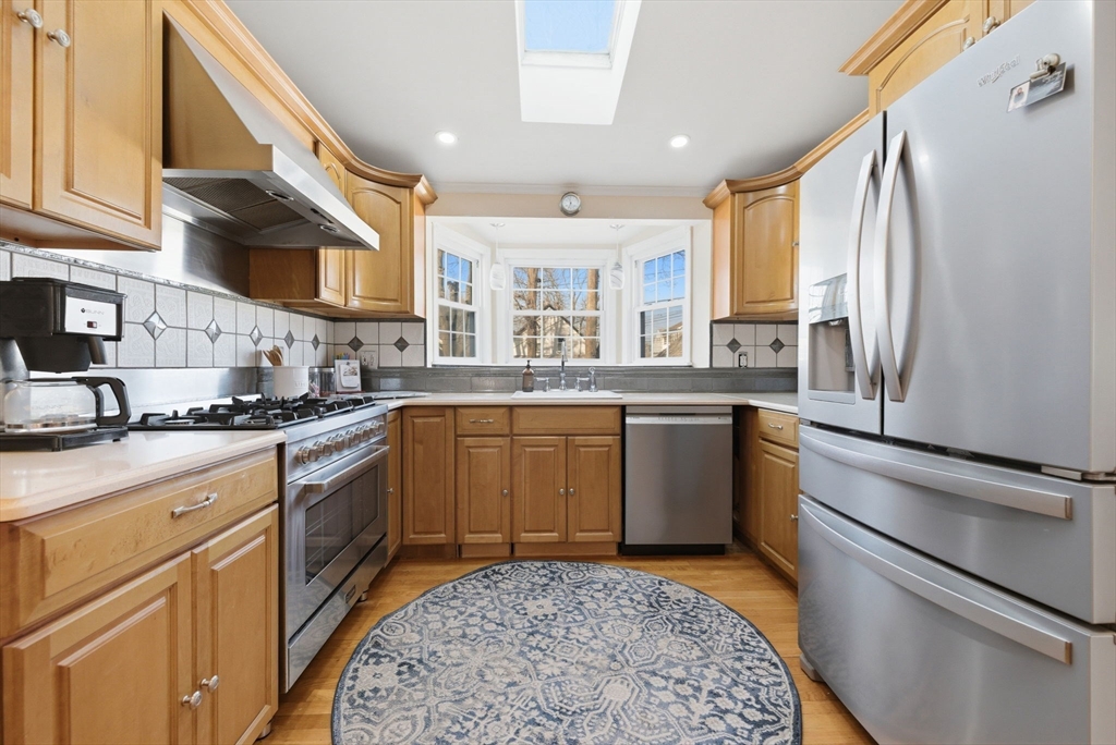 9 Poplar Road Quincy, MA 02169 - Photo 16 of 42