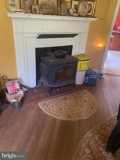 10201 Wallers Road Partlow, VA 22534 - Photo 12 of 12 a living room with furniture and a fireplace