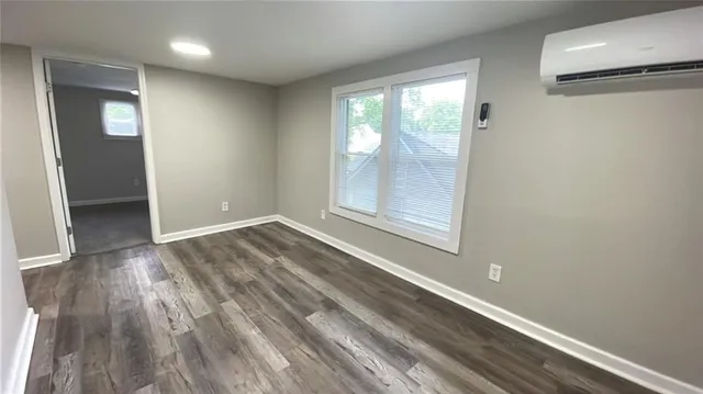 $195,000 | 807 South Hardy Avenue, Independence, MO 64053