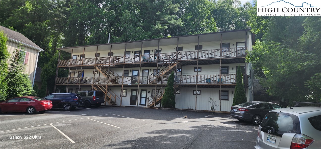 286 Faculty Street, Unit 6 Boone, NC 28607 - Photo 1 of 9 Gallery Image 1