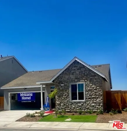$2,700 | 3533 Chestnut Grove Lane, Shafter, CA 93263