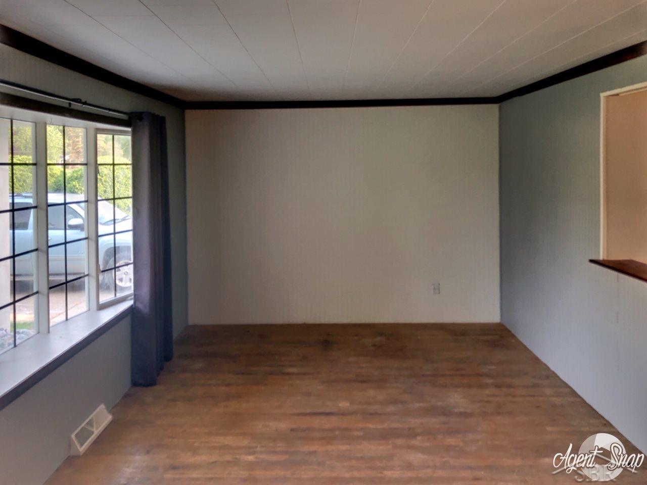14417 North Bray Road Clio, MI 48420 - Photo 10 of 39 31380926-9.JPG