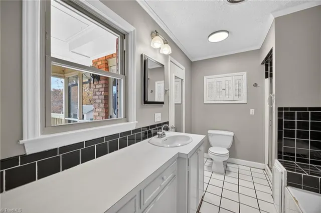 $645,000 | 950 Dodson Mill Road, Pilot Mountain, NC 27041