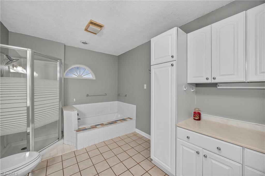 950 Dodson Mill Road Pilot Mountain, NC 27041 - Photo 22 of 39