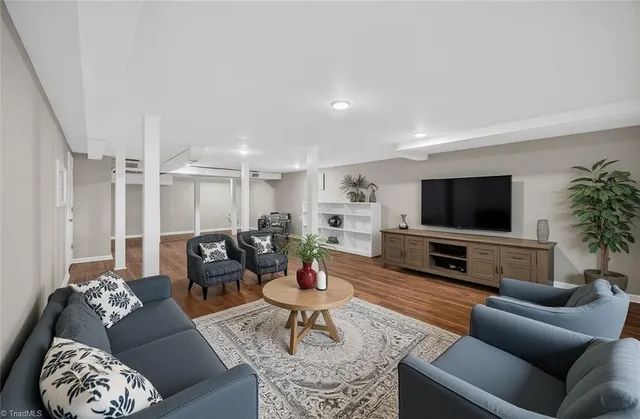 $645,000 | 950 Dodson Mill Road, Pilot Mountain, NC 27041