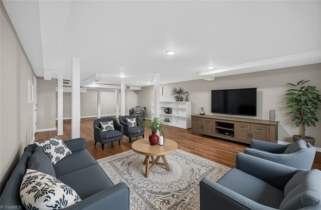 950 Dodson Mill Road Pilot Mountain, NC 27041 - Photo 23 of 39 This Photo has been Virtually staged.