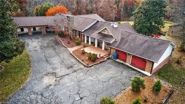 $645,000 | 950 Dodson Mill Road, Pilot Mountain, NC 27041