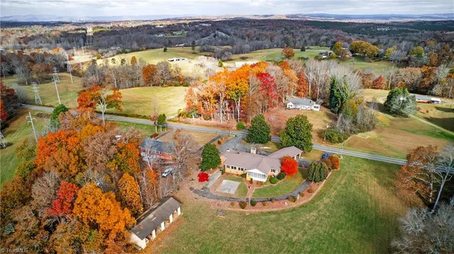 $645,000 | 950 Dodson Mill Road, Pilot Mountain, NC 27041