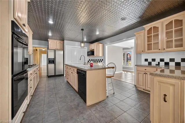 $645,000 | 950 Dodson Mill Road, Pilot Mountain, NC 27041