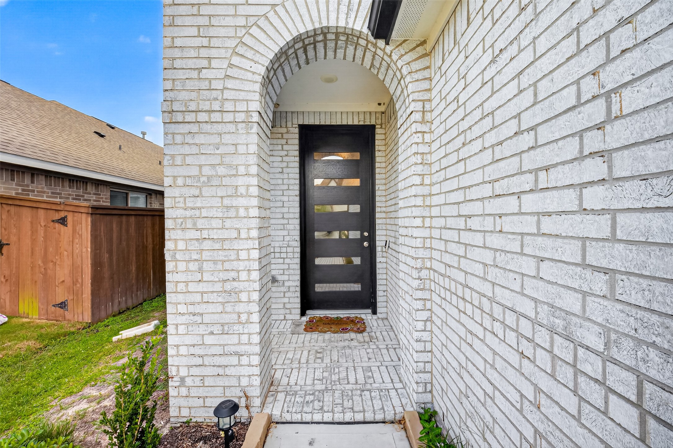 4134 KINSEY Street Rosharon, TX 77583 - Photo 3 of 37 Gallery Image 3