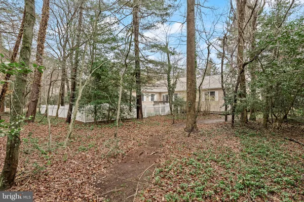 $550,000 | 10 Normandy Drive, Medford, NJ 08055