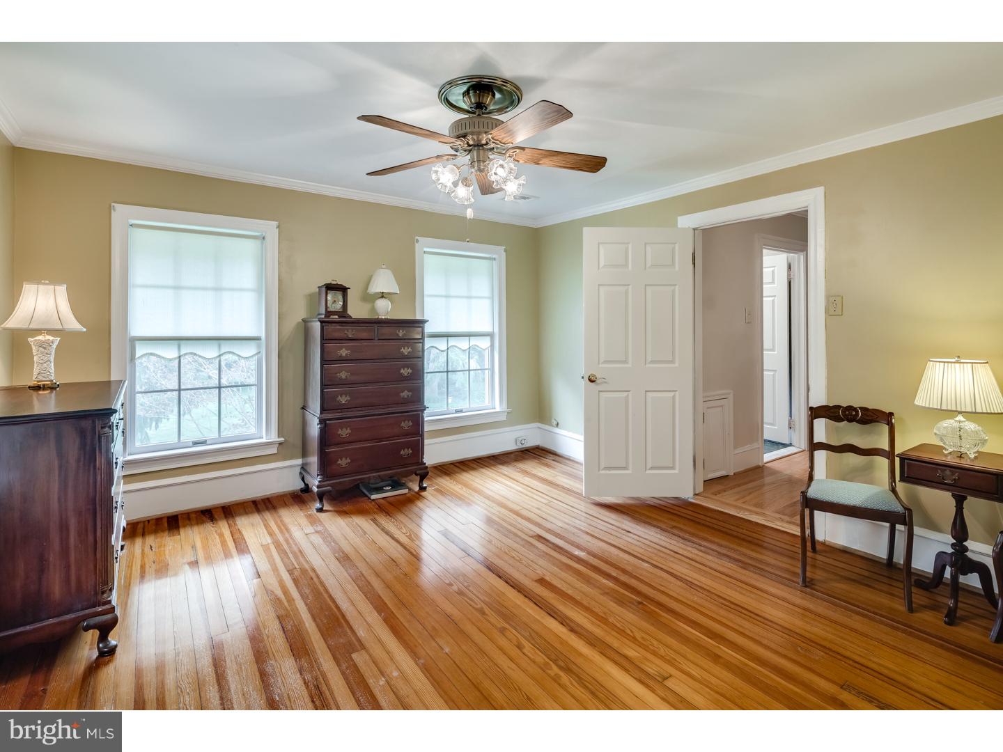 612 Warwick Road Barrington, NJ 08033 - Photo 18 of 25 Bedroom 3