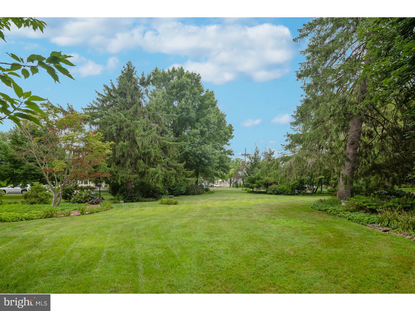 612 Warwick Road Barrington, NJ 08033 - Photo 24 of 25 Back Yard