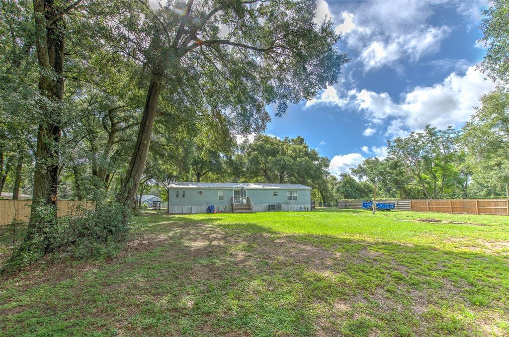 1606 North Kingsway Road Seffner, FL 33584 - Photo 8 of 57 Gallery Image 8