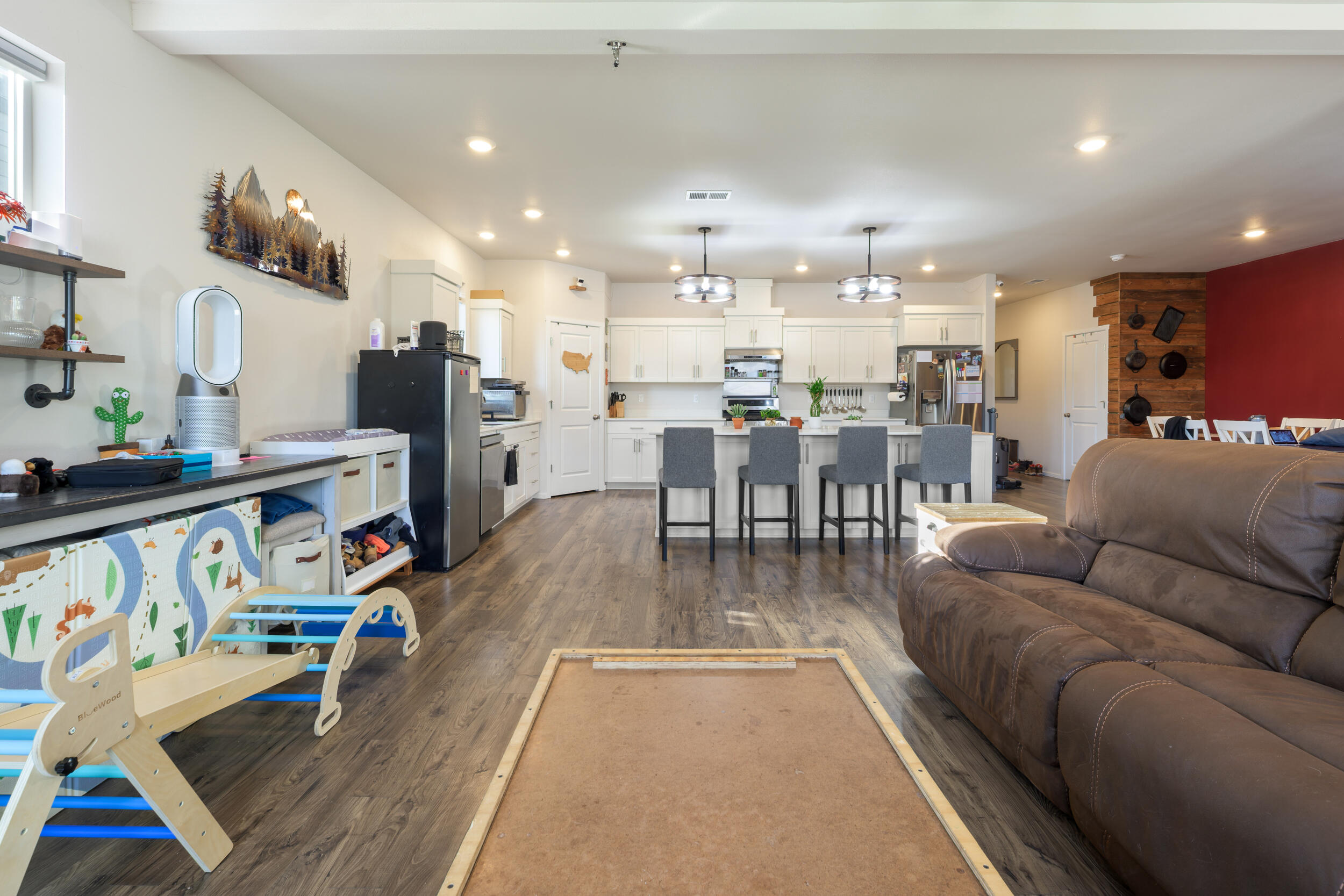 641 Northeast Union Loop Prineville, OR 97754 - Photo 4 of 26 641 NE Union Loop_ Prineville_ OR 97754