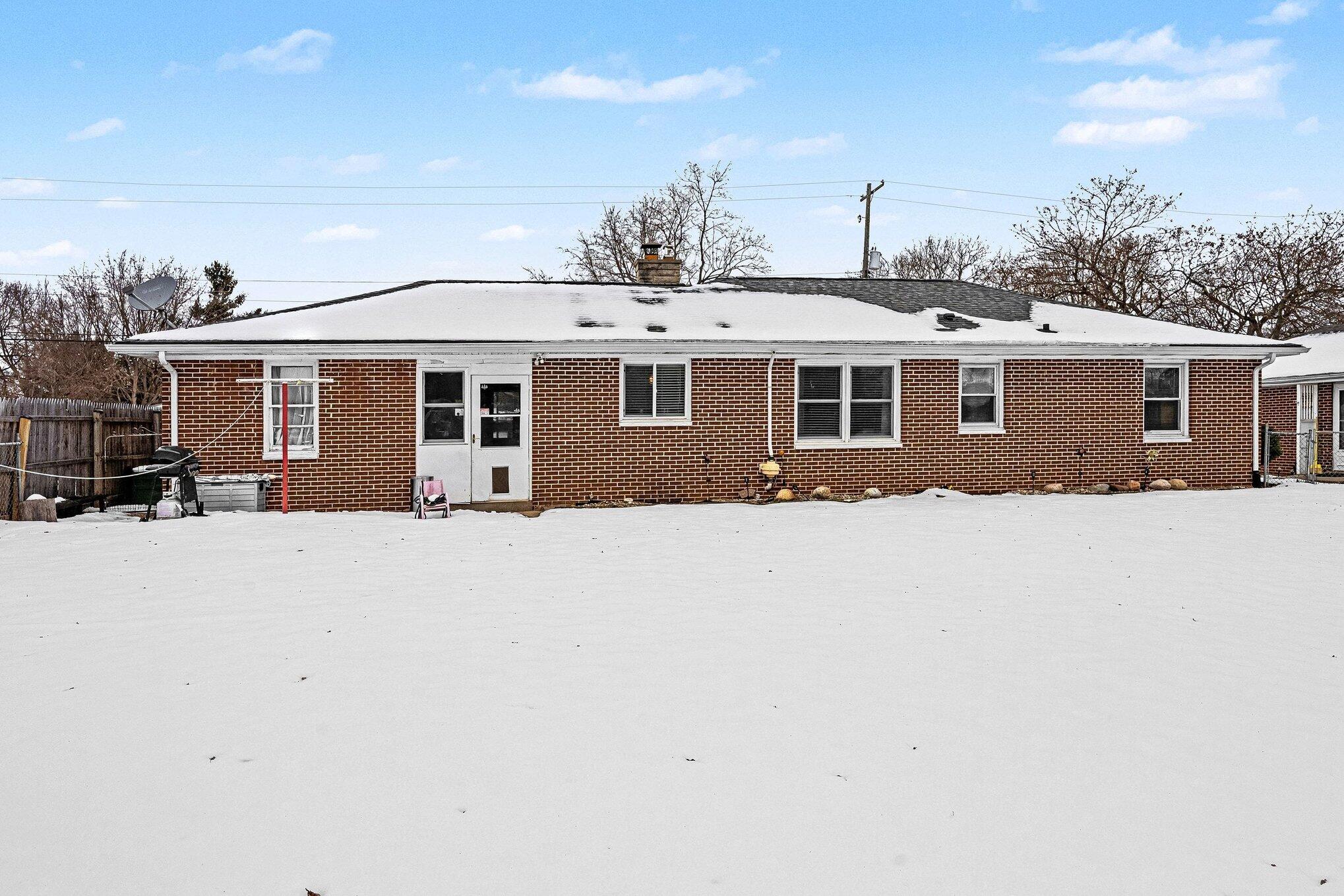 2910 Parchmount Avenue Kalamazoo, MI 49004 - Photo 24 of 28 024_file_7770