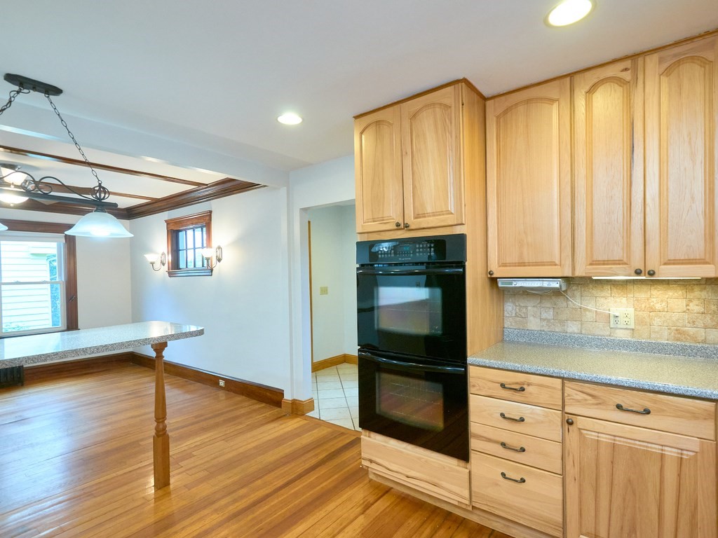 129 Florence Road Waltham, MA 02453 - Photo 16 of 35 Gallery Image 16