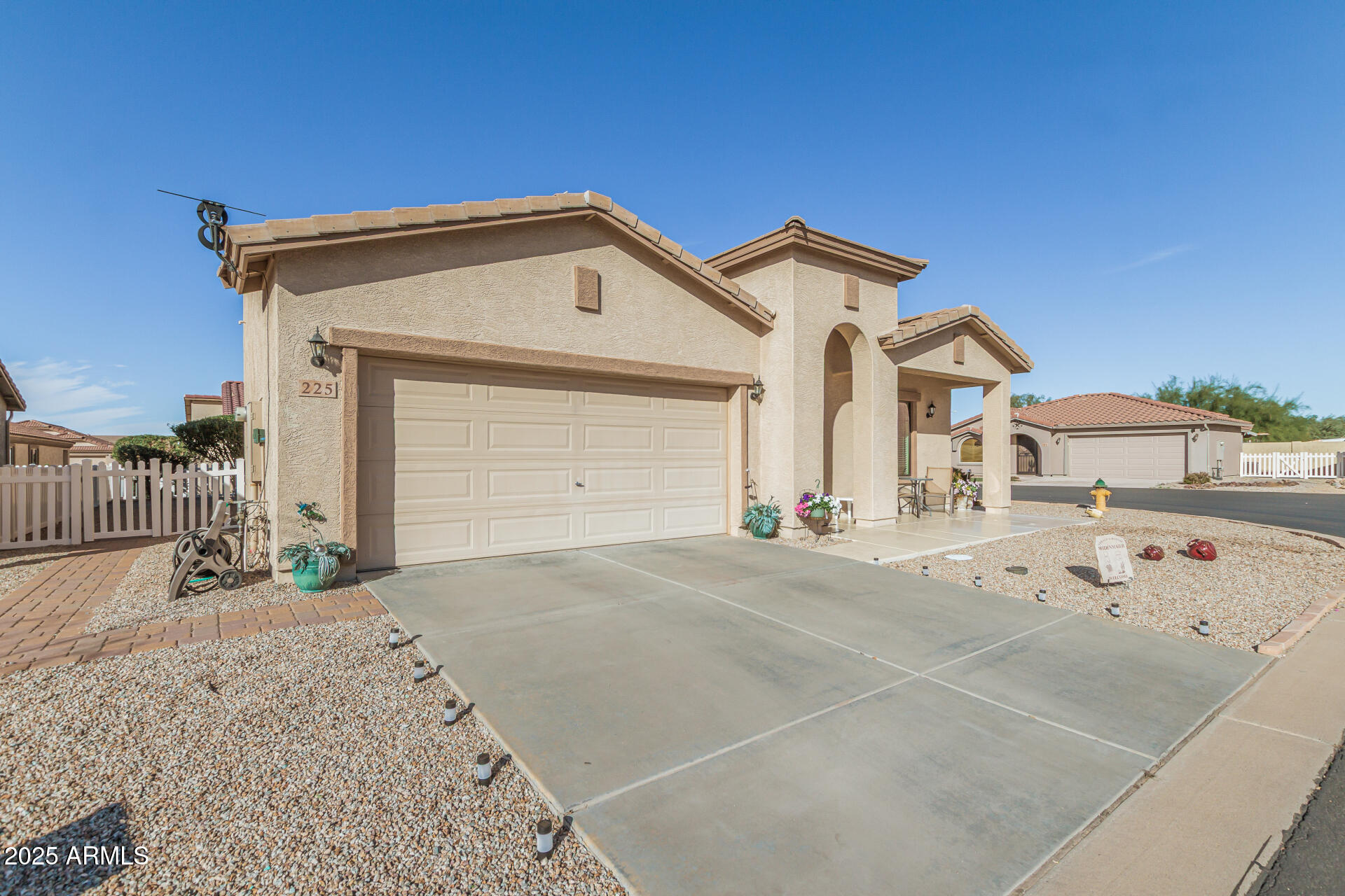 2101 South Meridian Road, Unit 225 Apache Junction, AZ 85120 - Photo 2 of 38 02 Front