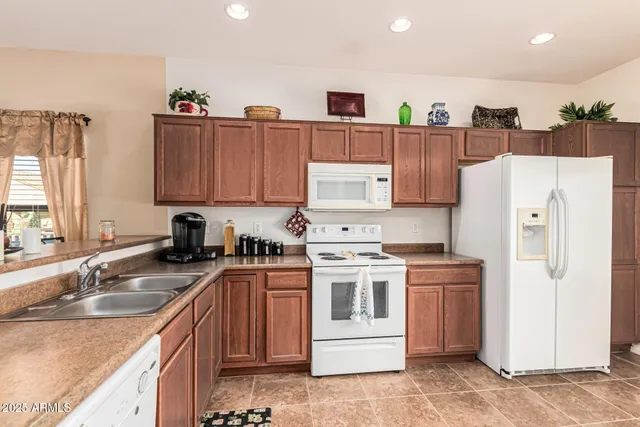$324,000 | 2101 South Meridian Road, Unit 225, Apache Junction, AZ 85120