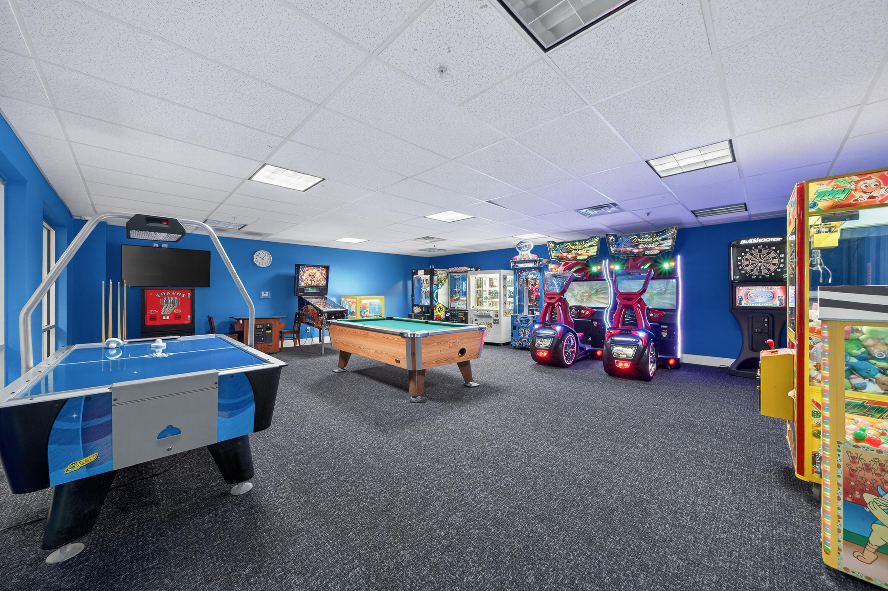 1505 South Shore Drive, Unit 327 Delavan, WI 53115 - Photo 15 of 20 Game Room