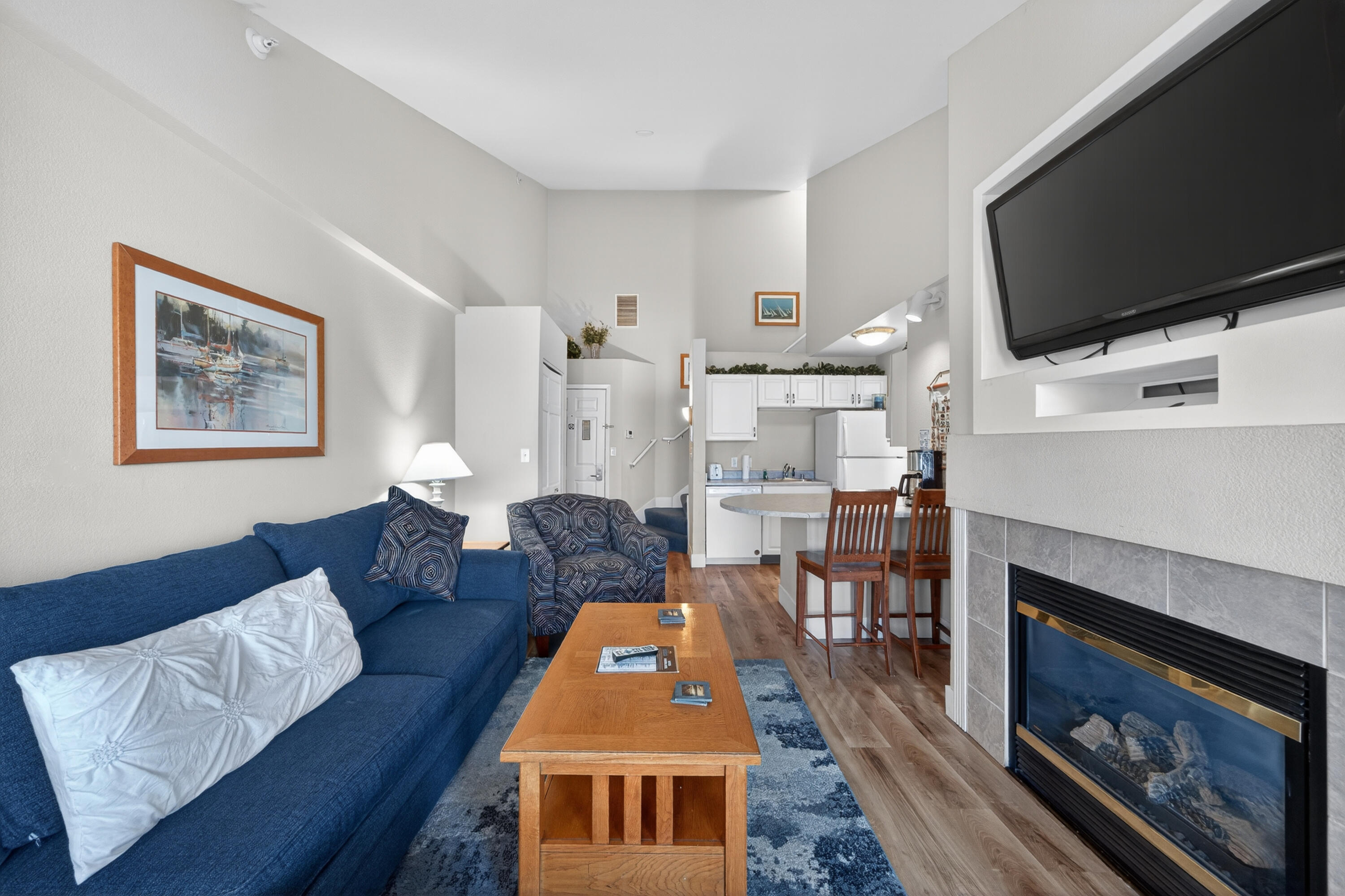 1505 South Shore Drive, Unit 327 Delavan, WI 53115 - Photo 4 of 20 Open Concept