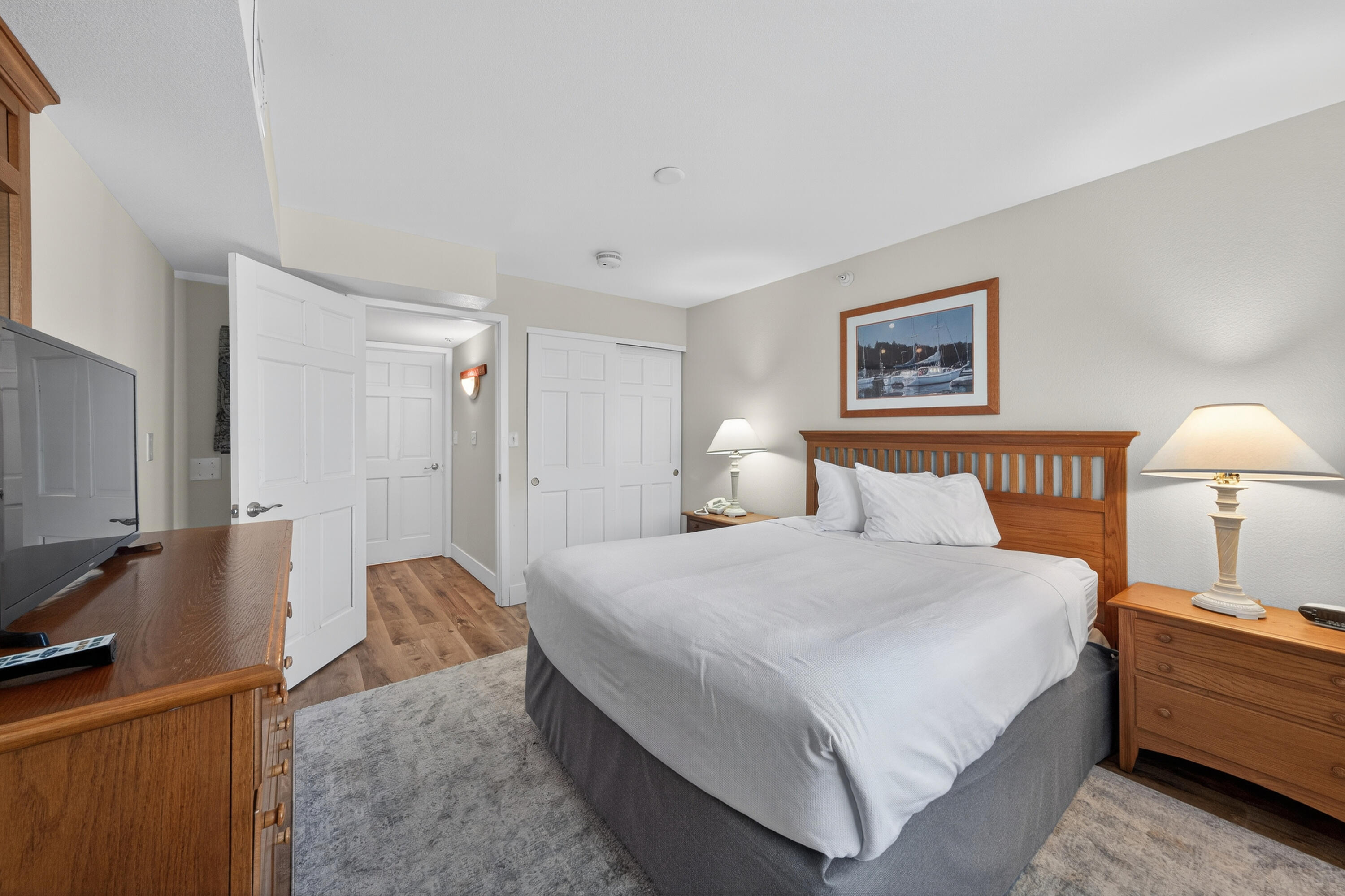 1505 South Shore Drive, Unit 327 Delavan, WI 53115 - Photo 8 of 20 Main Floor Bedroom