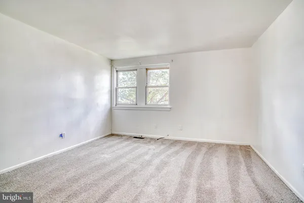 $375,000 | 10203 East Keswick Road, Philadelphia, PA 19114