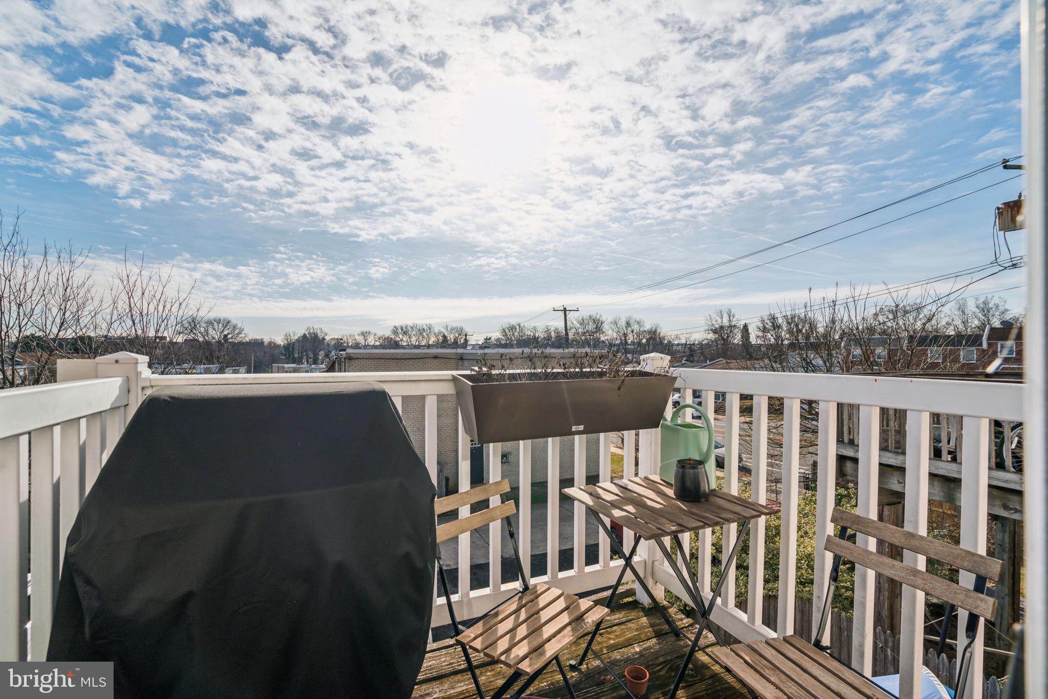 10203 East Keswick Road Philadelphia, PA 19114 - Photo 34 of 36 a balcony with wooden floor