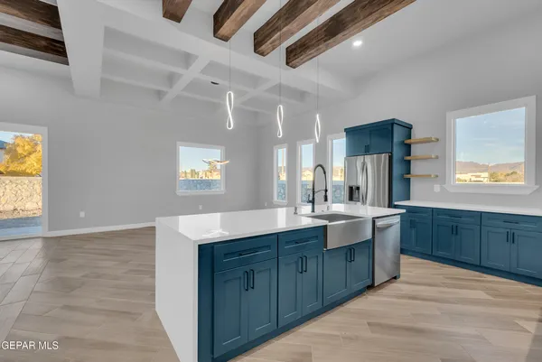 $634,900 | 5612 Rio Bonito Circle, El Paso, TX 79932