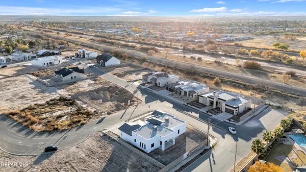 $634,900 | 5612 Rio Bonito Circle, El Paso, TX 79932