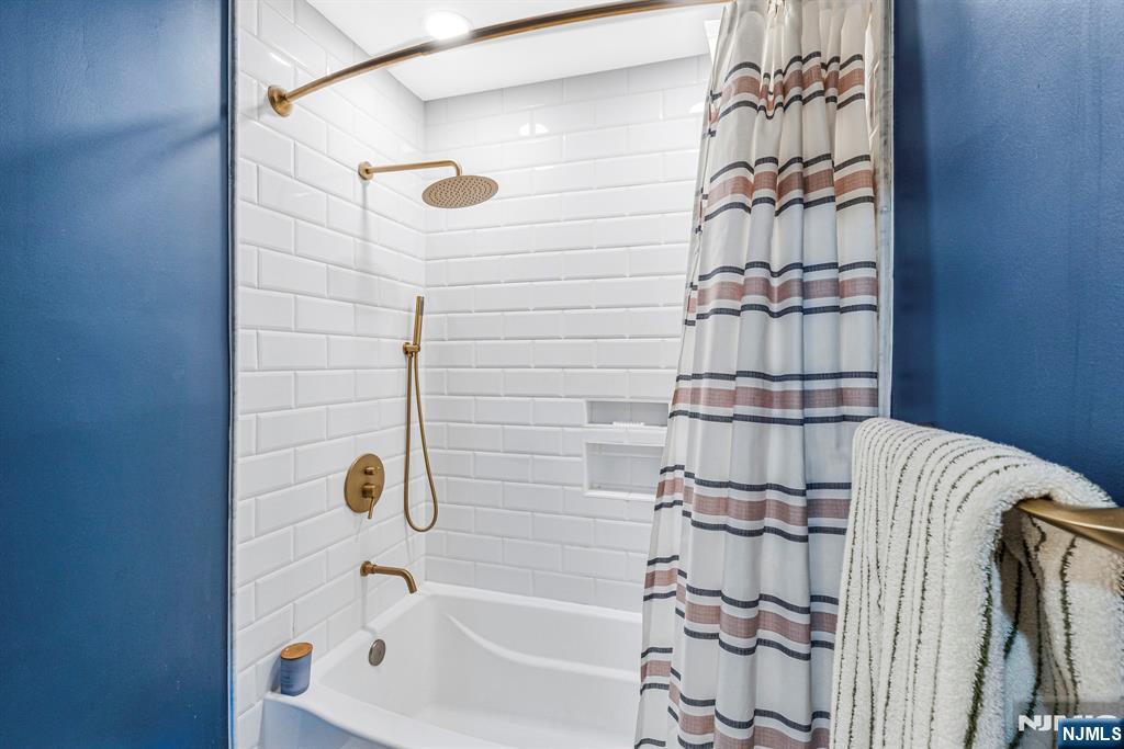 518 River Renaissance, Unit B18 East Rutherford, NJ 07073 - Photo 21 of 32 Gallery Image 21