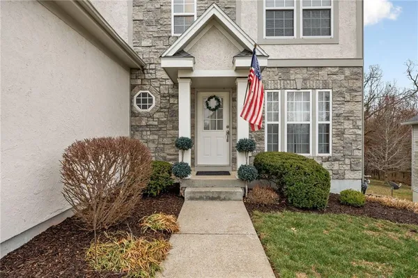 $399,000 | 203 Fairway Drive, Warrensburg, MO 64093