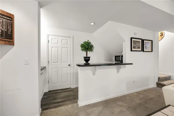 $399,000 | 203 Fairway Drive, Warrensburg, MO 64093